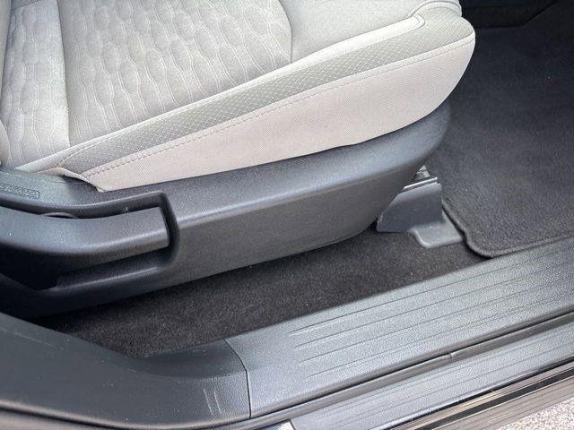 Nissan Pathfinder SV 4WD 2024