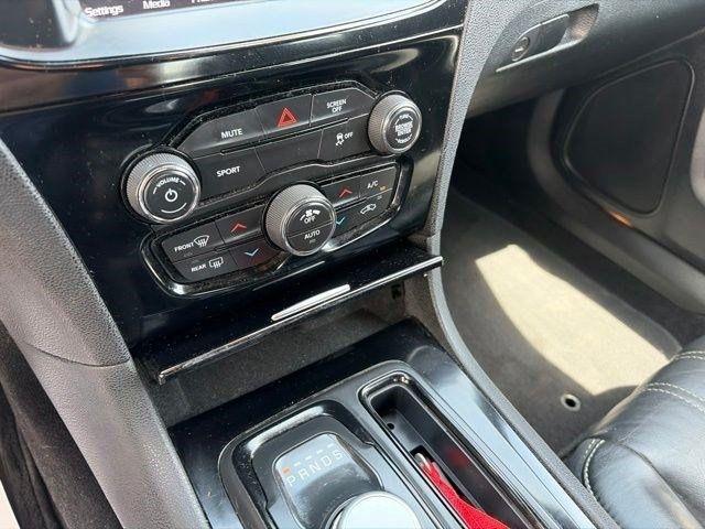 Chrysler 300 S V6 RWD 2020