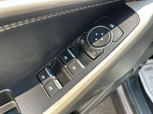Ford Explorer XLT AWD 2021