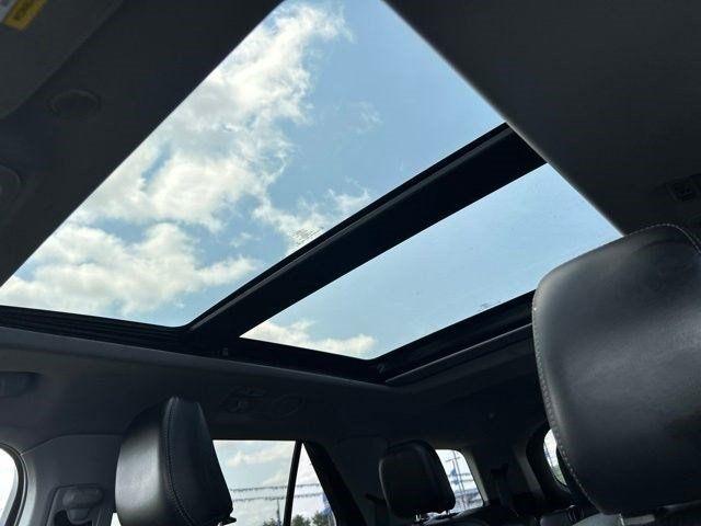 Ford Explorer XLT AWD 2021
