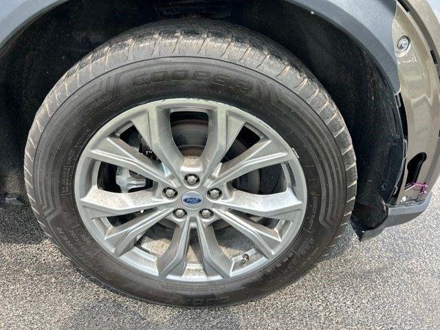 Ford Explorer XLT AWD 2021