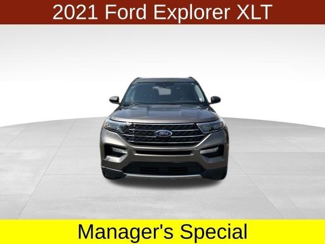 Ford Explorer XLT 4WD 2021