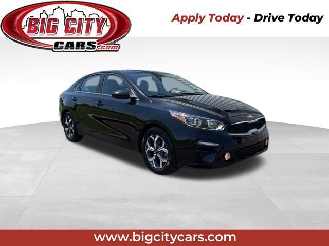 2021 Kia Forte LXS AT's photo