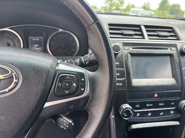 Toyota Camry SE 2017