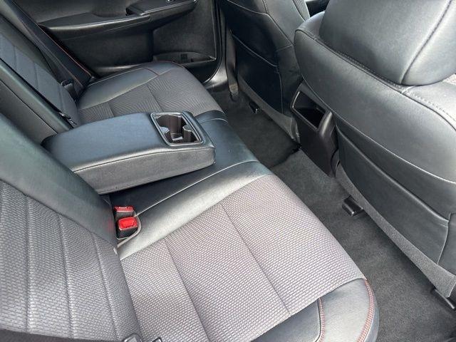 Toyota Camry SE 2017