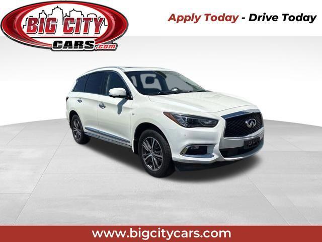 2019 INFINITI QX60 LUXE AWD's photo