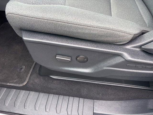 Ford F-150 XLT SuperCrew 4WD 2025