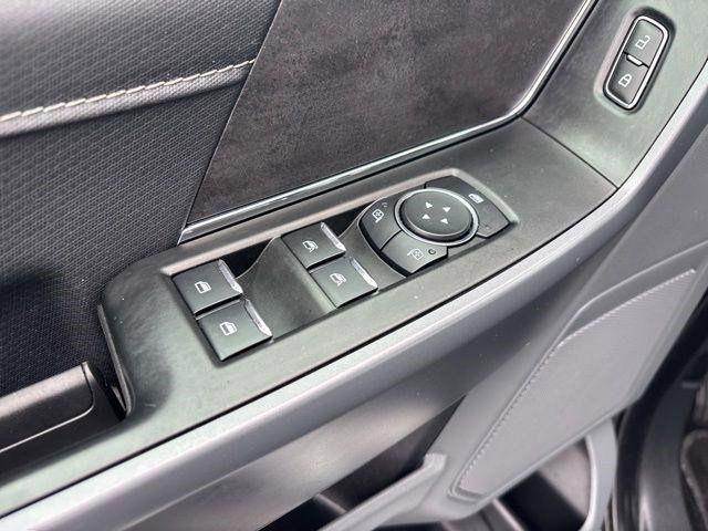 Ford F-150 XLT SuperCrew 4WD 2025
