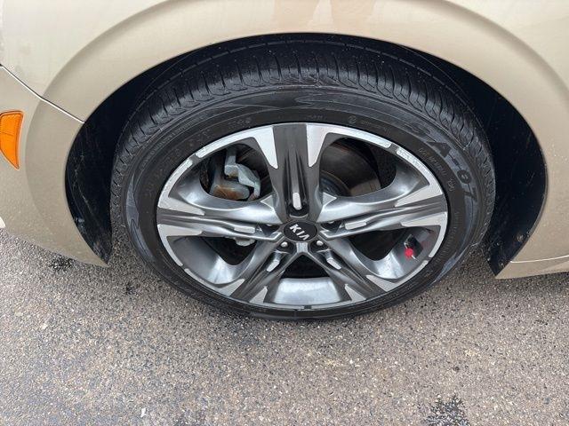 Kia K5 EX 2021