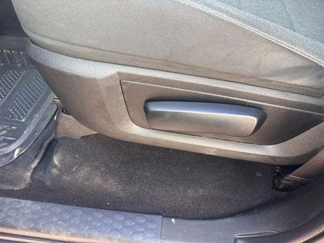 RAM 1500 Classic Tradesman Crew Cab SWB 4WD 2021