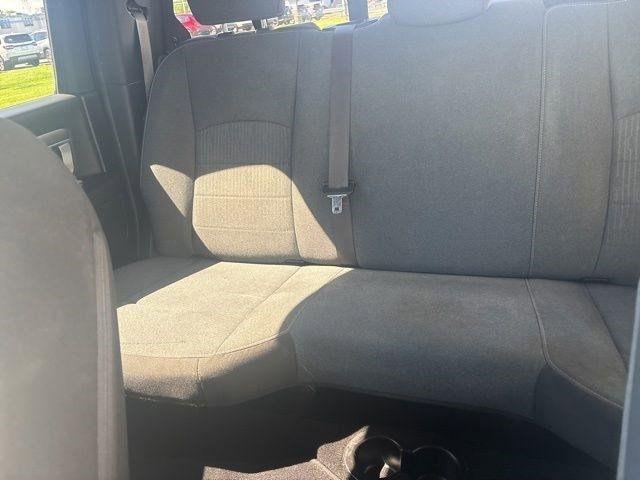 RAM 1500 Classic Tradesman Crew Cab SWB 4WD 2021