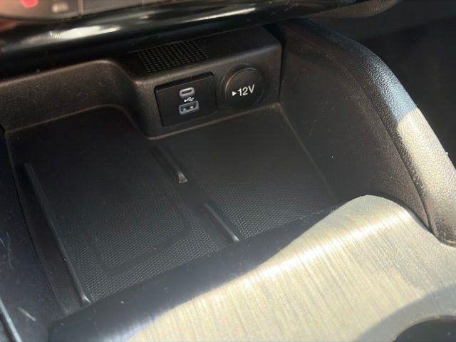 Ford Escape Titanium 4WD 2022