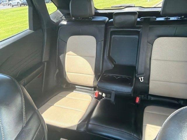 Ford Escape Titanium 4WD 2022