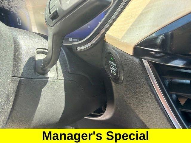 Ford Escape Titanium AWD 2022