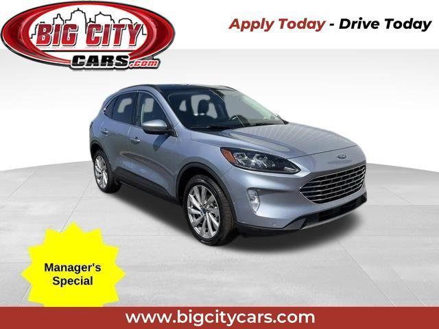 2022 Ford Escape Titanium AWD