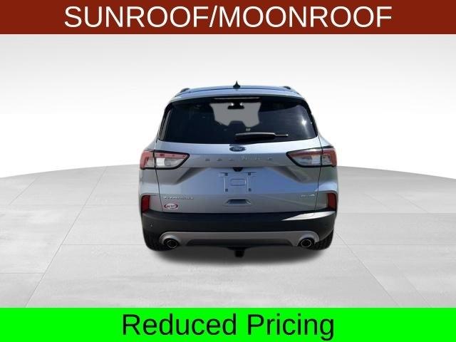 Ford Escape Titanium AWD 2022
