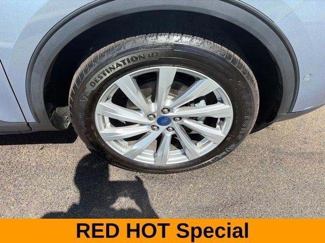 Ford Escape Titanium AWD 2022