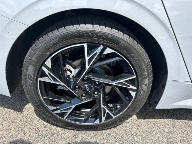 Kia K5 GT-Line 2025