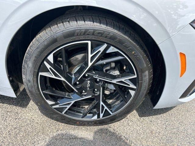 Kia K5 GT-Line 2025