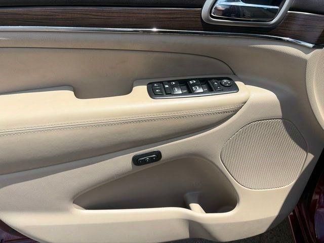 Jeep Grand Cherokee Overland 4WD 2017