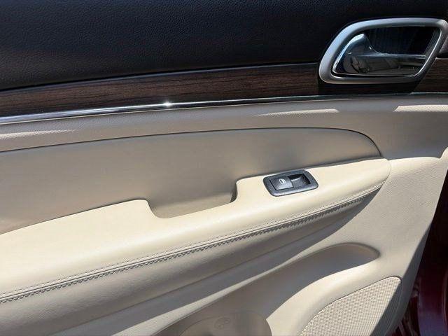 Jeep Grand Cherokee Overland 4WD 2017