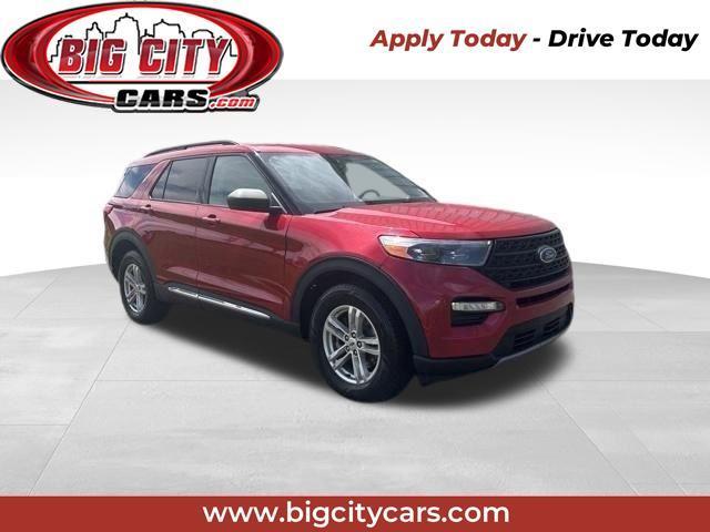 2021 Ford Explorer XLT 4WD's photo