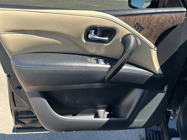 Infiniti QX80 LUXE 4WD 2023