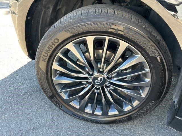 Infiniti QX80 LUXE 4WD 2023