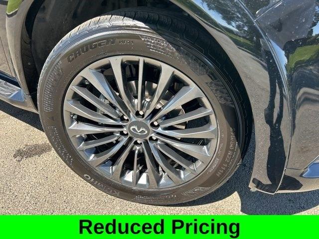 Infiniti QX80  2023