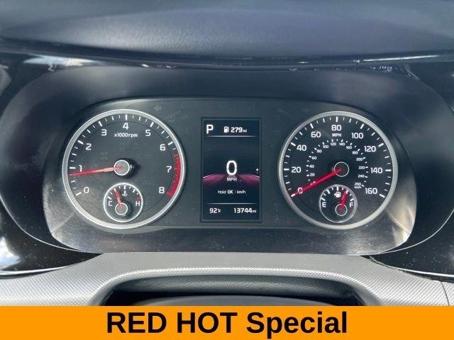 Kia K5 LXS 2024