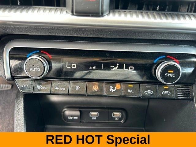 Kia K5 LXS 2024