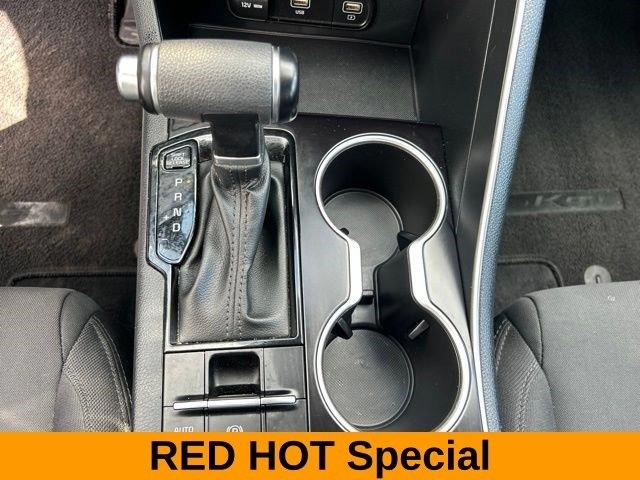 Kia K5 LXS 2024