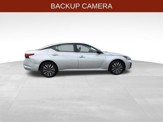 Nissan Altima 2.5 SV 2024
