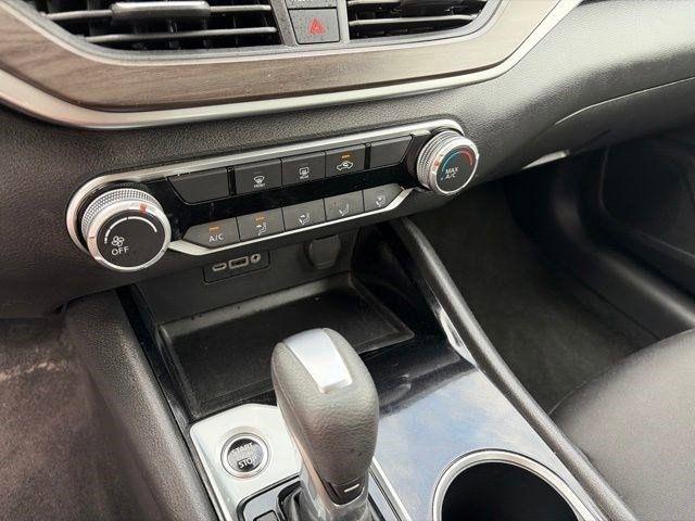 Nissan Altima 2.5 SV 2024