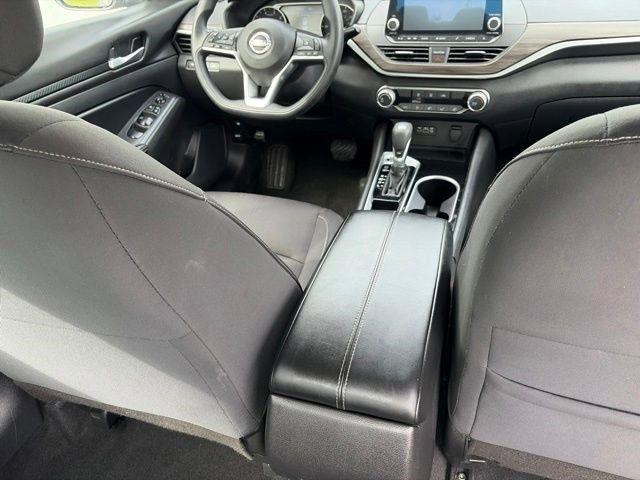 Nissan Altima 2.5 SV 2024