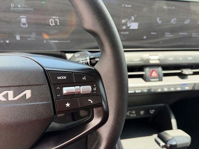 Kia K4 LX 2025
