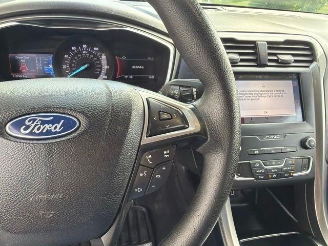 Ford Fusion SE 2019