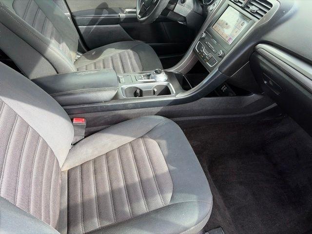 Ford Fusion SE 2019
