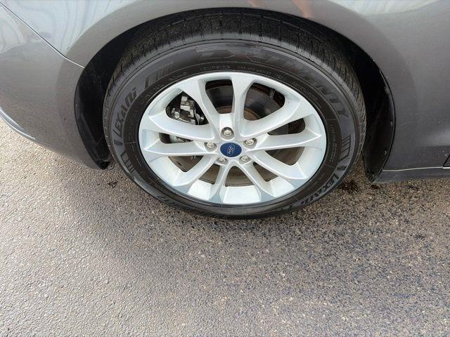 Ford Fusion SE 2019