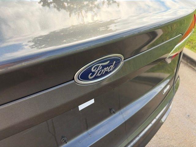 Ford Fusion SE 2019