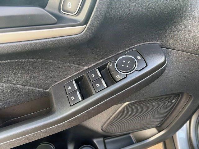 Ford Escape SE AWD 2022