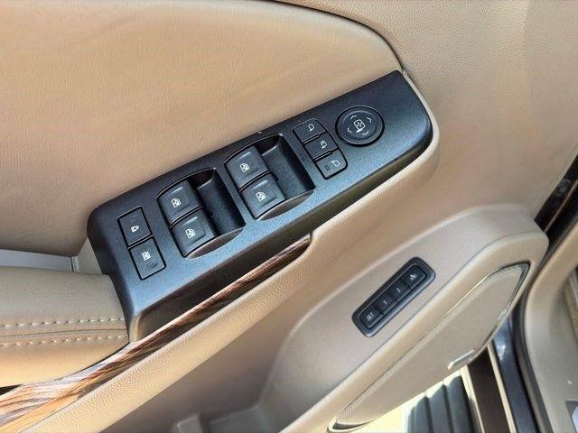 GMC Yukon SLT 2WD 2015