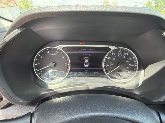 Nissan Sentra SV 2025