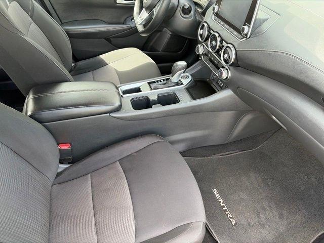 Nissan Sentra SV 2025