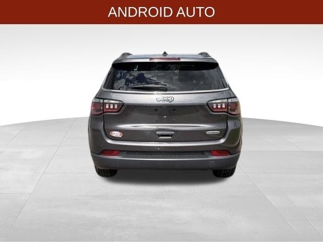 Jeep Compass Latitude FWD 2021