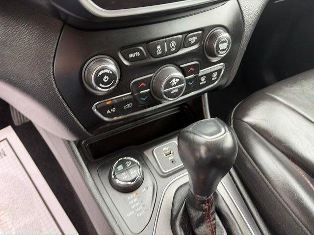 Jeep Cherokee Trailhawk 4WD 2019