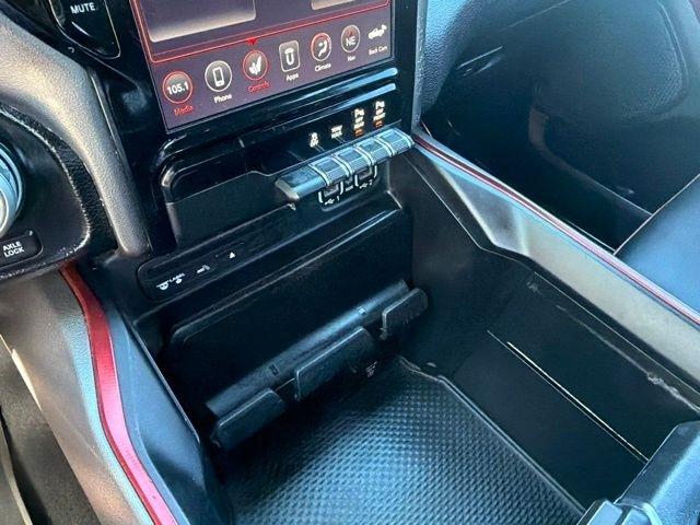 RAM 1500 Rebel Crew Cab SB 4WD 2019