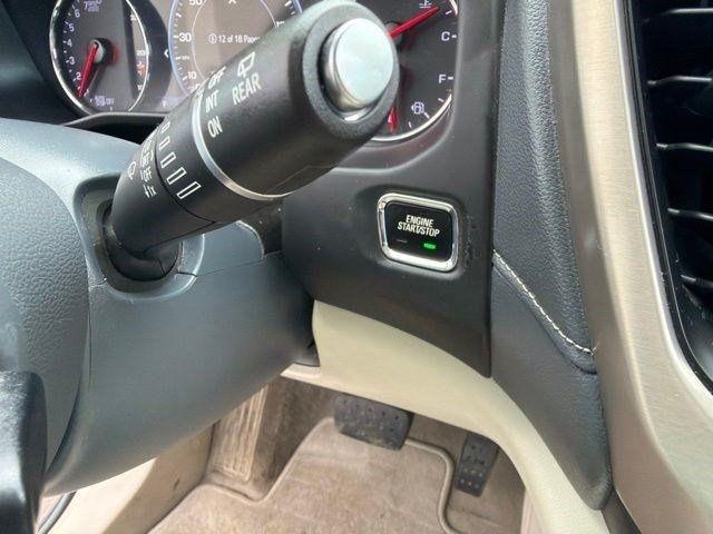 GMC Acadia Denali AWD 2021