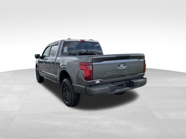 Ford F-150 STX SuperCrew 4WD 2025