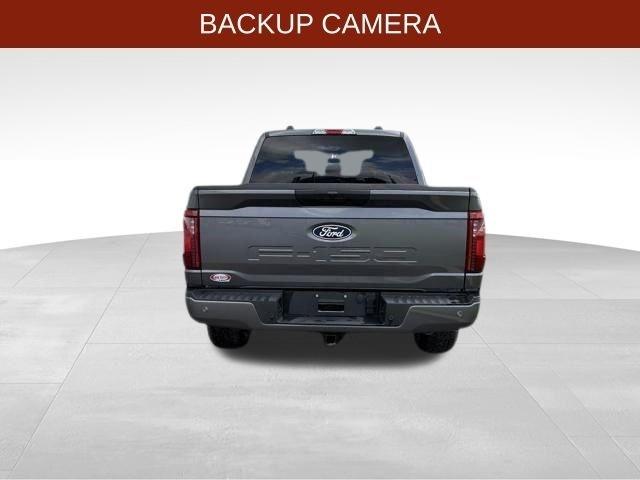 Ford F-150 STX SuperCrew 4WD 2025